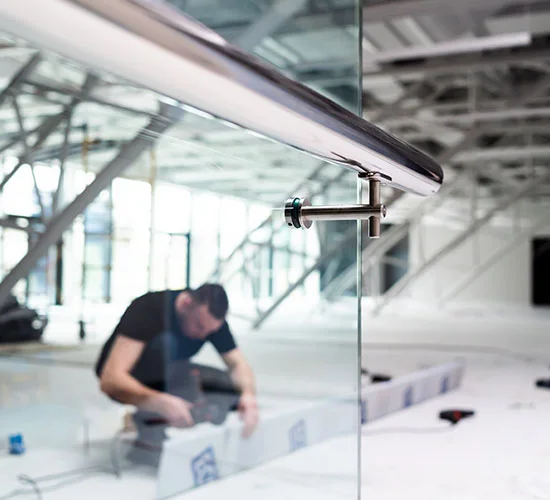 Naperville, IL highly skilled glass repair technicians