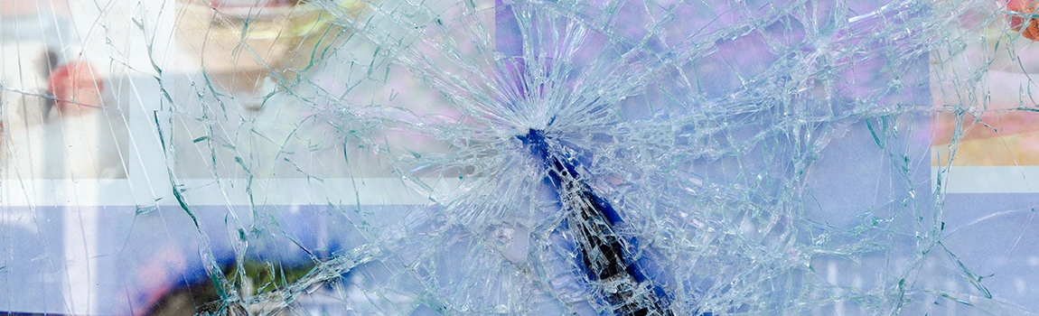 Window Broken Glass Repair in Naperville, Illinois